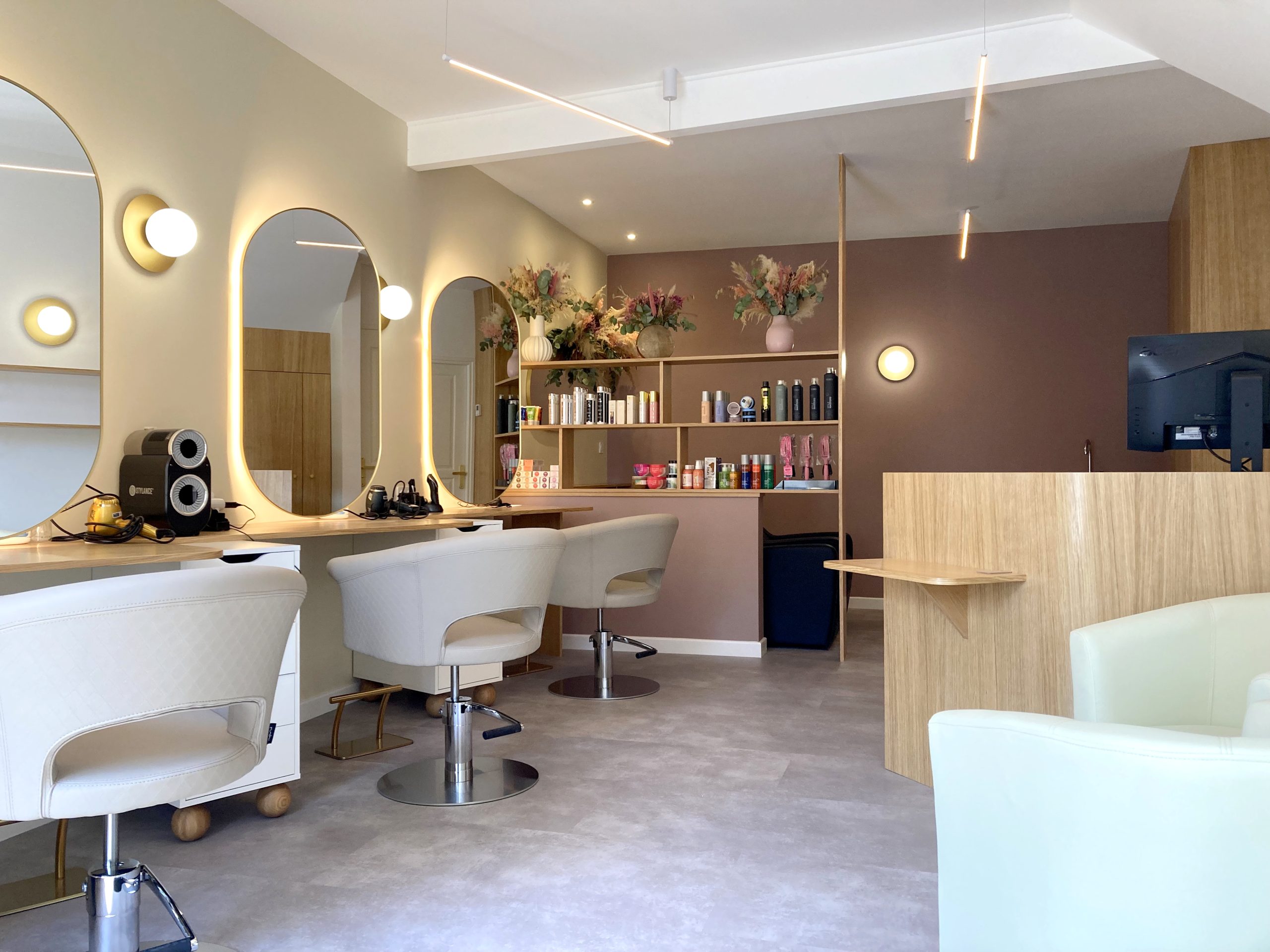 vue d'ensemble du salon de coiffure Levan's